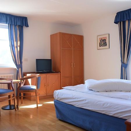 Hotel Tannerhof Schenna Buitenkant foto