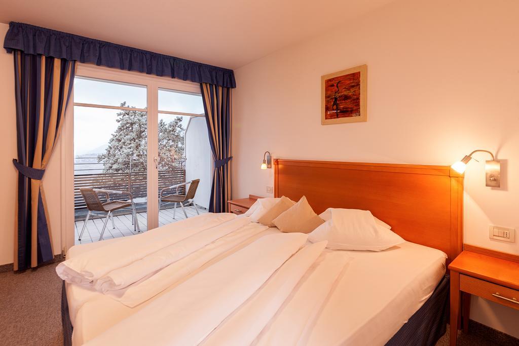Hotel Tannerhof Schenna Buitenkant foto