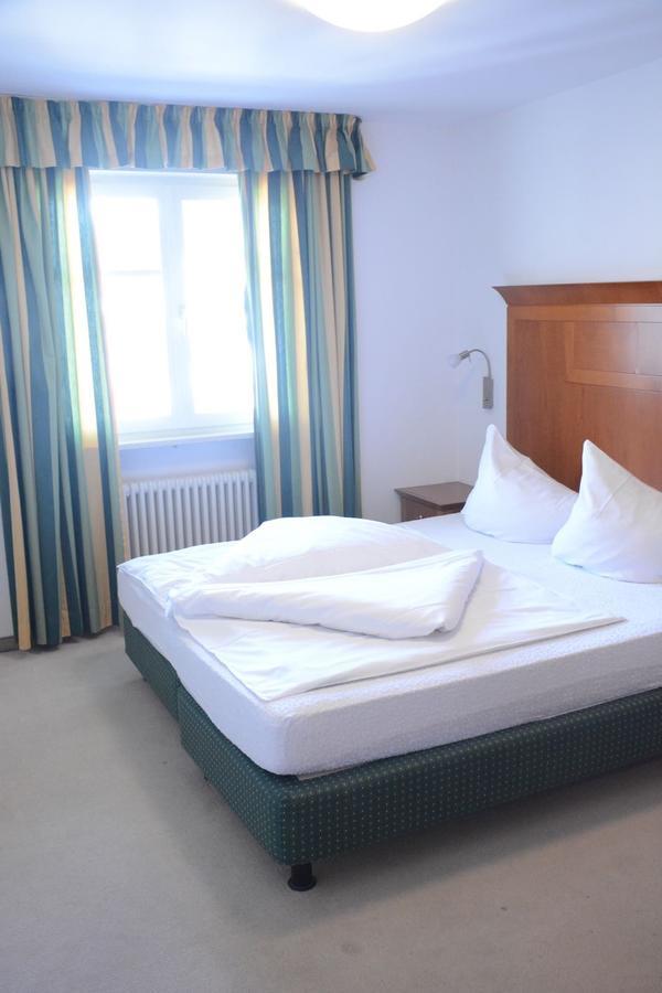 Hotel Tannerhof Schenna Buitenkant foto