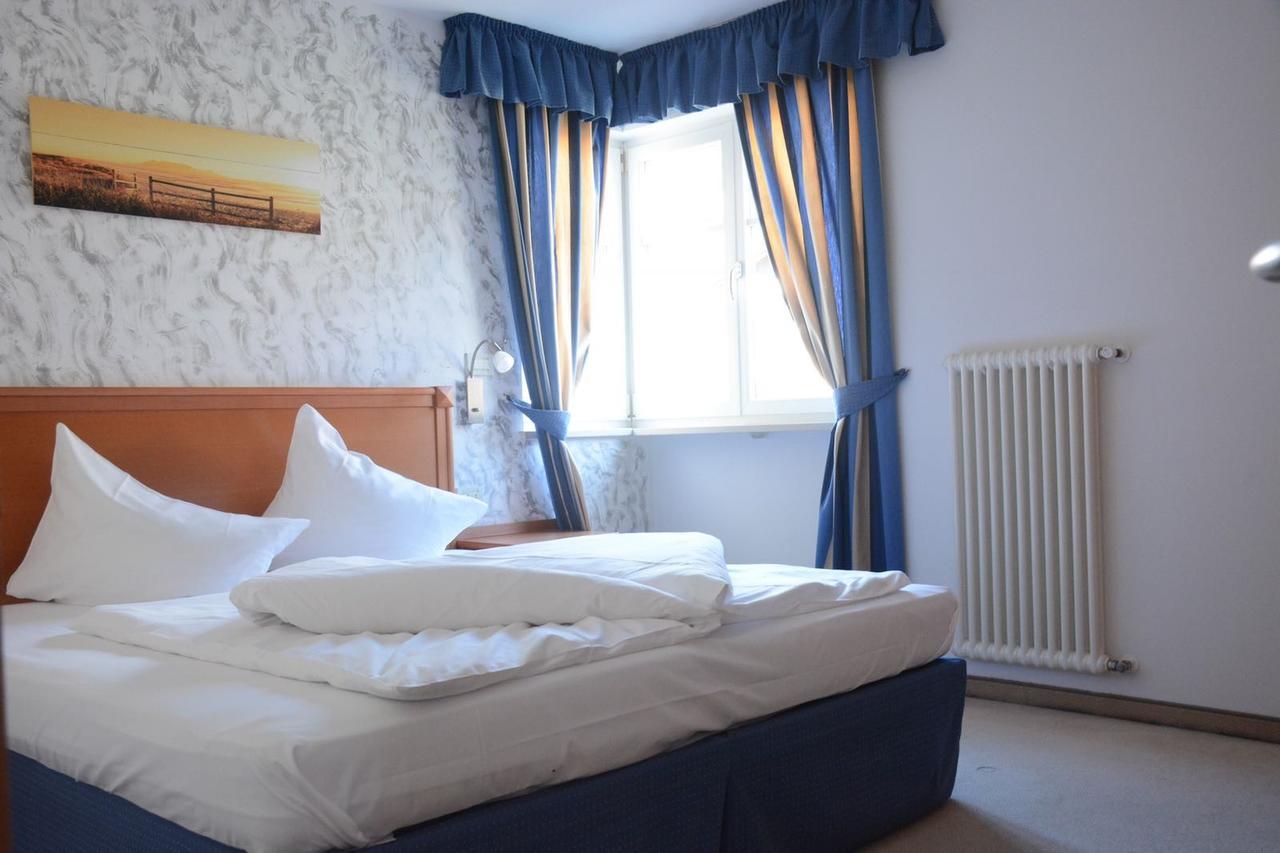 Hotel Tannerhof Schenna Buitenkant foto